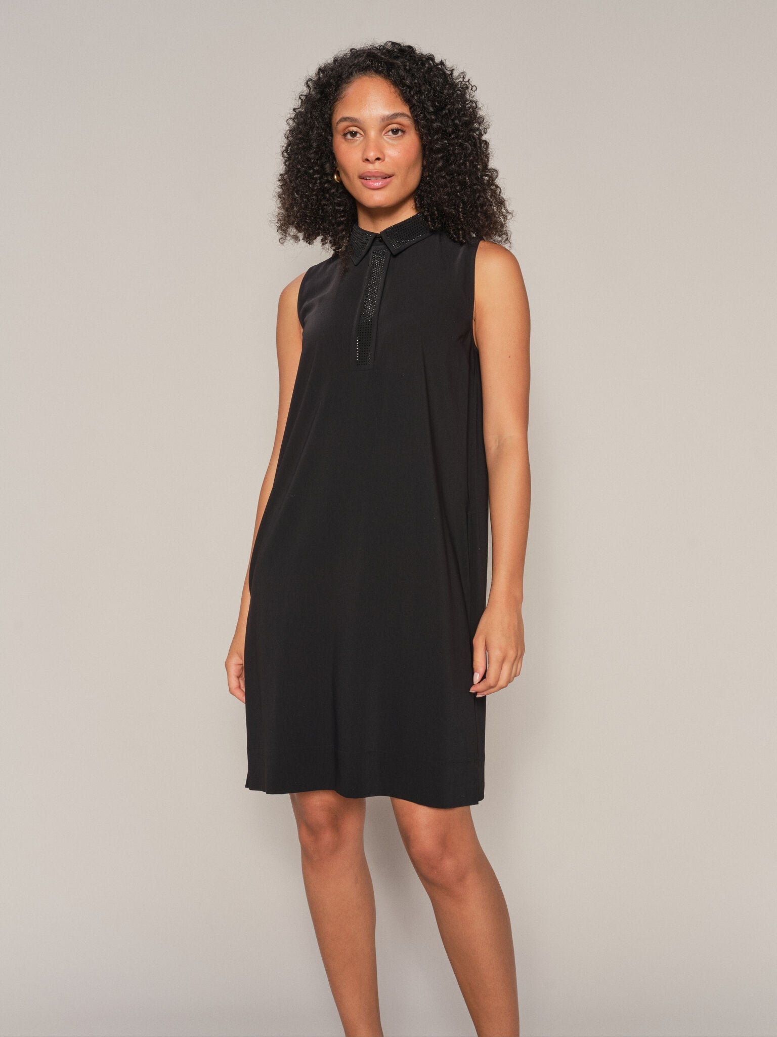 Modelshot / Black / Detail